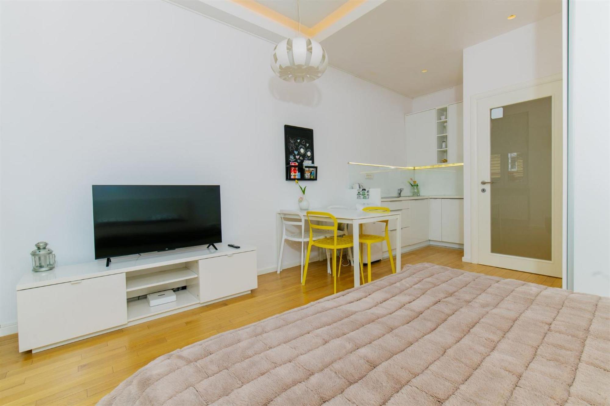 Tia Apartments And Rooms Загреб Экстерьер фото
